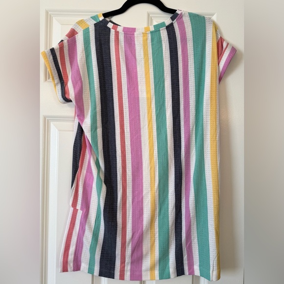 NWT LuLaRoe Leah Drop Shoulder Cuff Tunic Shirt Size XS - Picture 2 of 9